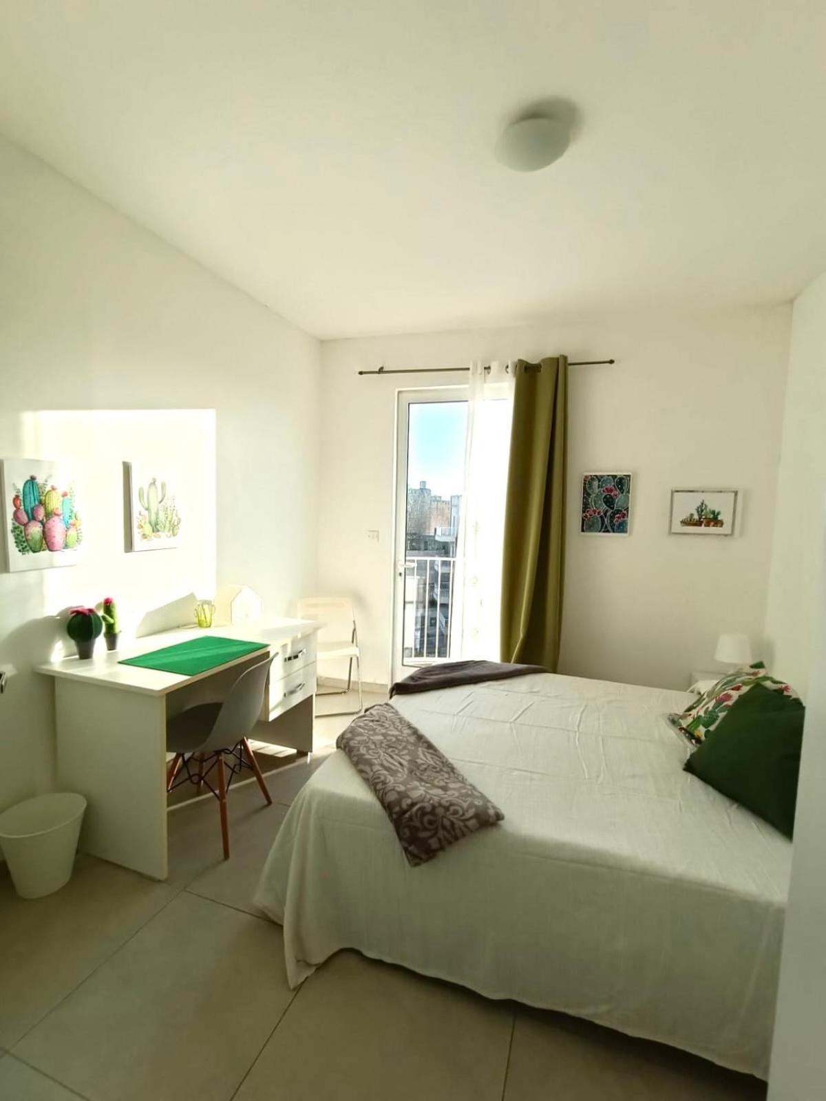 Sliema, Villa Savoia Luxury Apartment For 5 Guests Gzira Exterior foto